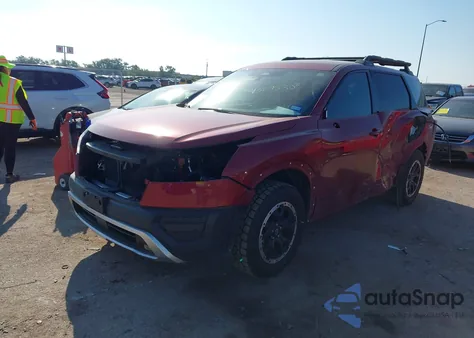 2024 Nissan Pathfinder Rock Creek 4Wd z USA, uszkodzony, nr VIN 5N1DR3BD3RC280741